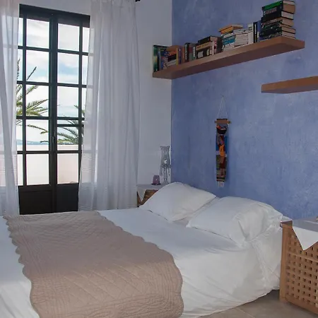 Couette-café Vila Belgica Horta (Azores)